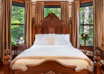 1899 Wright Inn and Carriage House hotel thumbnail 6