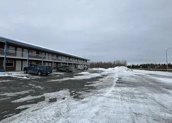 Ida's Motel & Restaurant hotel thumbnail 2