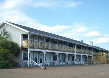 Singing Sands Inn Motel hotel thumbnail 2