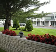 Cromwell Harbor Motel hotel detail image 7