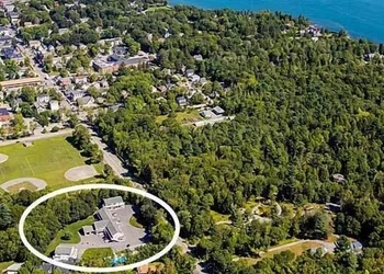Cromwell Harbor Motel hotel thumbnail 8