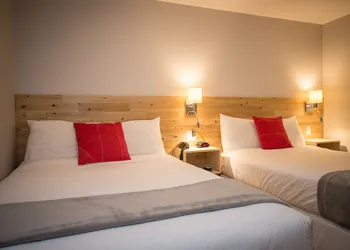 Motel Colonial hotel thumbnail 5