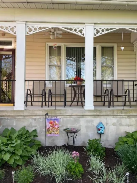 Hillcrest Bed and Breakfast hotel detail image 2
