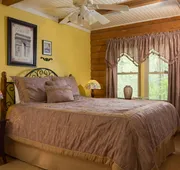 Tiffanys Bed & Breakfast hotel detail image 7