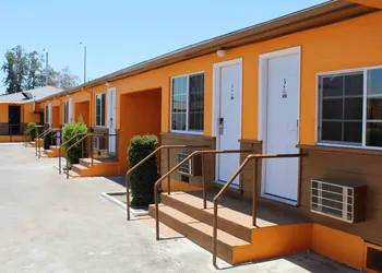 Aristocrat Motel hotel thumbnail 3