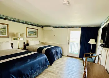 Green Harbor Waterfront Lodging hotel thumbnail 8