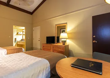 Greenbo Lake State Resort Park hotel thumbnail 8