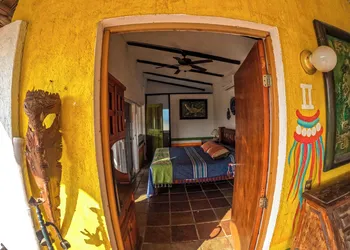 Casa Artista BnB Manzanillo hotel thumbnail 2