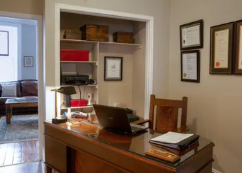 Sir Isaac Brock B&B Luxury Suites hotel thumbnail 5
