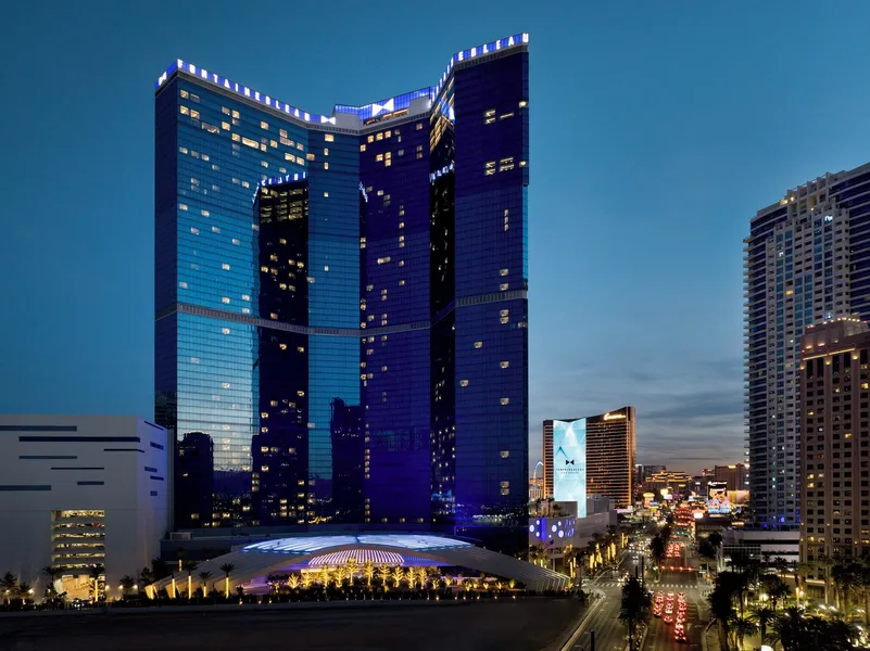 Fontainebleau Las Vegas, MICHELIN Key Award Hotel hotel detail image 2