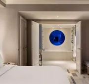 Fontainebleau Las Vegas, MICHELIN Key Award Hotel hotel detail image 7