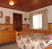 Blue Grouse Country Inn Bed & Breakfast hotel detail image 4