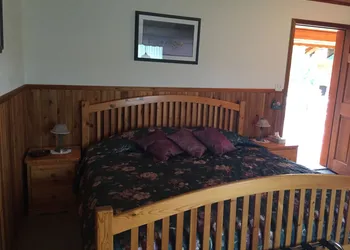 Blue Grouse Country Inn Bed & Breakfast hotel thumbnail 6