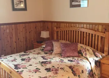 Blue Grouse Country Inn Bed & Breakfast hotel thumbnail 8