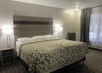 High Country Lodge hotel thumbnail 8