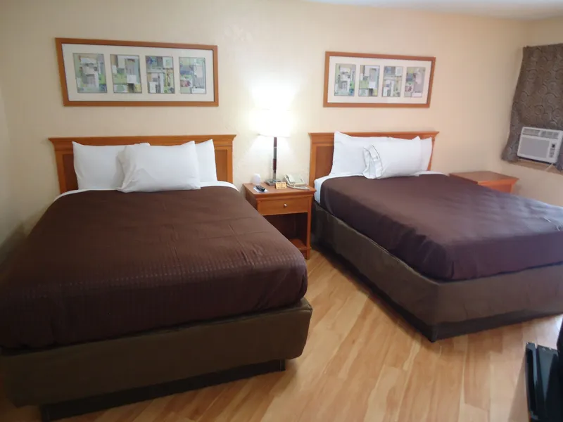 Budget Inn hotel detail image 6