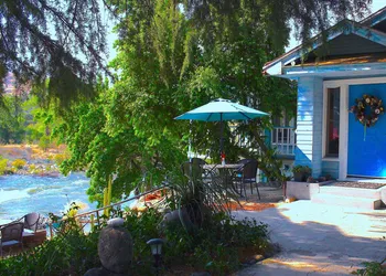 Rio Sierra Riverhouse hotel thumbnail 2