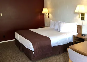 Four Winds Motel hotel thumbnail 8