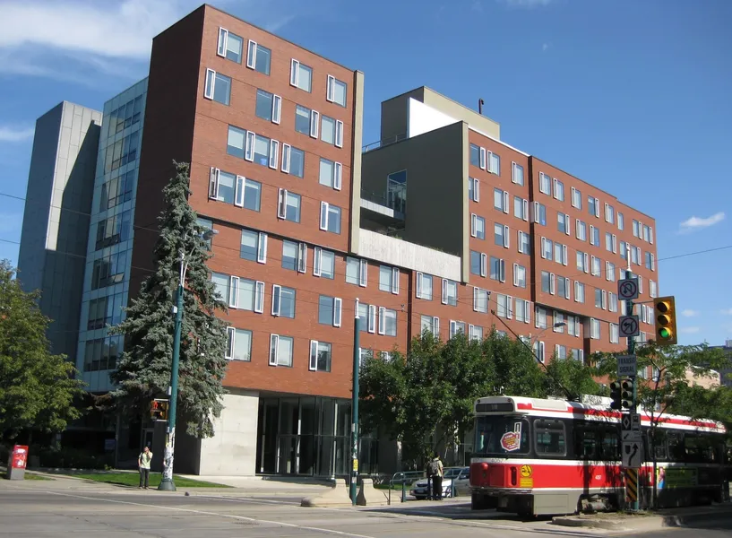 University of Toronto - Wilson Hall Residence hotel detail image 2