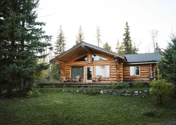 Ten-ee-ah Lodge & Campground hotel thumbnail 3
