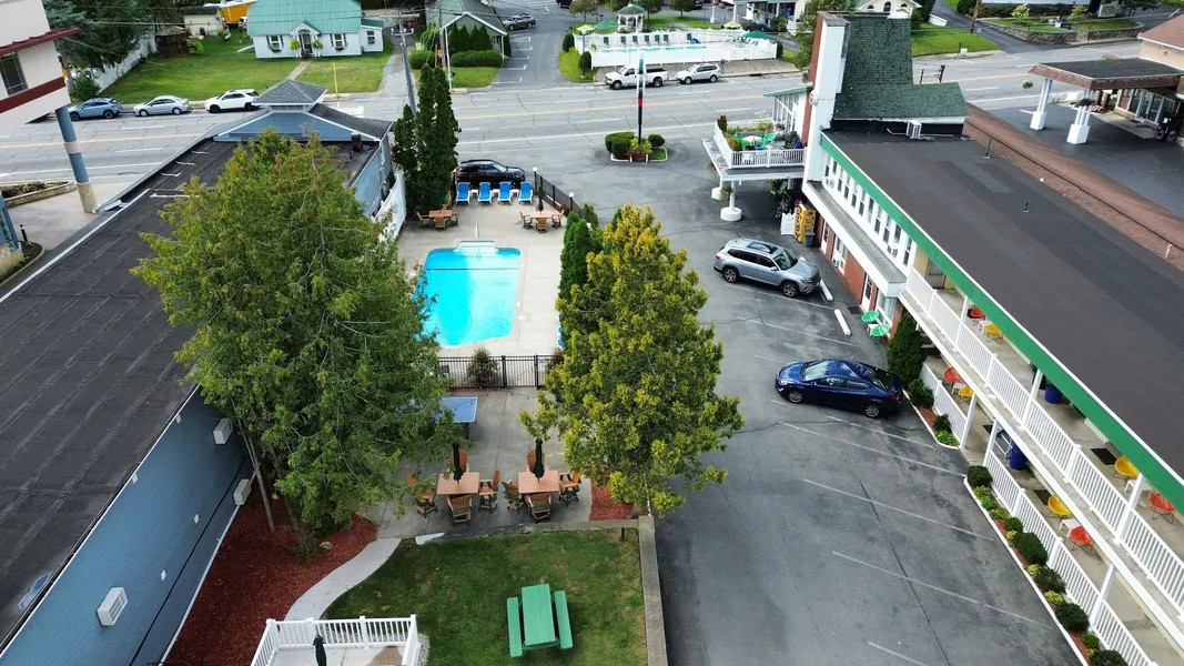 O'Sullivan's On The Lake Motel hotel detail image 2