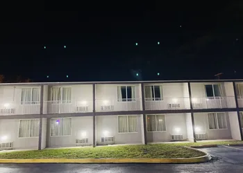 Host Inn hotel thumbnail 3