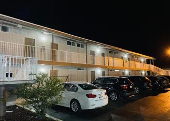 Host Inn hotel thumbnail 5