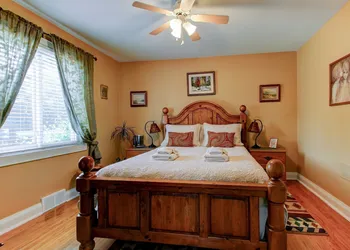 Williams Gate B&B Private Suites hotel thumbnail 8