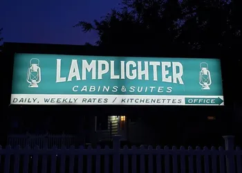 Lamplighter Cabins & Suites hotel thumbnail 6