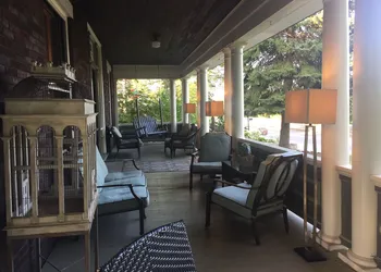Lion's Head Bed & Breakfast hotel thumbnail 3