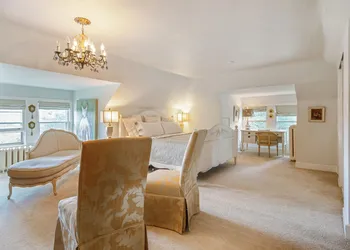 Lion's Head Bed & Breakfast hotel thumbnail 7