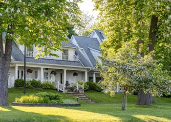 Chestnut Inn Bed and Breakfast hotel thumbnail 5
