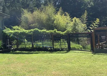 Salt Spring Carriage House B&B hotel thumbnail 5