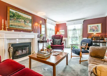 Abacot Hall Bed & Breakfast hotel thumbnail 6