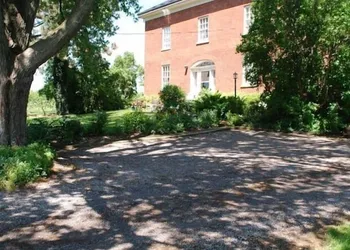 HeatherCroft Bed and Breakfast hotel thumbnail 2
