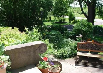 HeatherCroft Bed and Breakfast hotel thumbnail 5