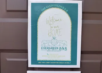 Evergreen Bed & Breakfast hotel thumbnail 4