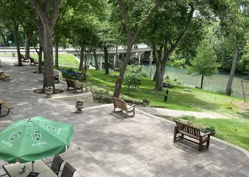 Horseshoe Riverside Lodge hotel thumbnail 7