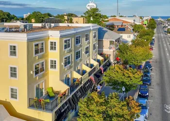 Hotel Rehoboth hotel thumbnail 2