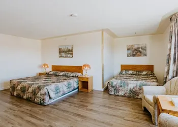 Western Budget Plus Cold Lake hotel thumbnail 5