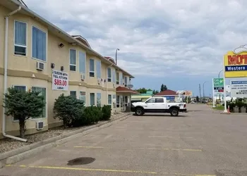 Western Budget Plus Cold Lake hotel thumbnail 6