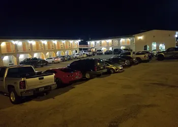 Cisco inn hotel thumbnail 3