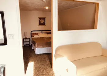Atlantic Breeze Inn hotel thumbnail 5