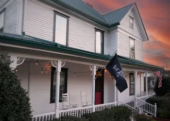 Blue Ridge Inn Bed & Breakfast hotel thumbnail 3