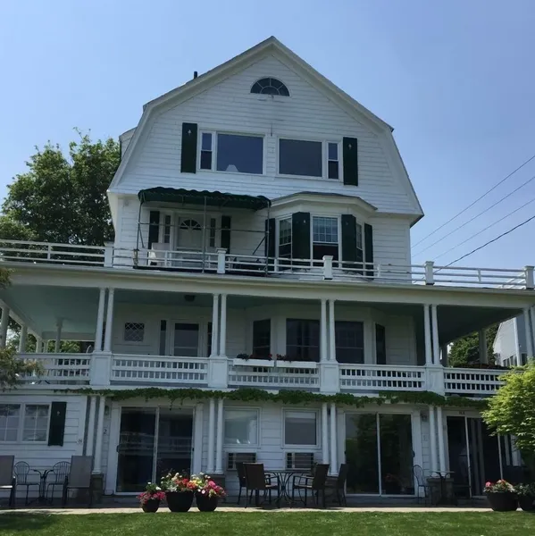 Marginal Way House Hotel hotel detail image 2