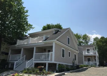 Marginal Way House Hotel hotel thumbnail 5