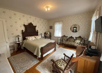 The Dominion House Bed & Breakfast hotel thumbnail 8