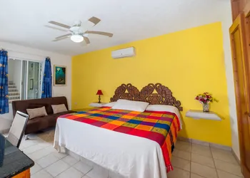 Hotel Villas Deja Blue & Restaurant hotel thumbnail 4