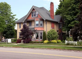 Ludington House B&B hotel thumbnail 2