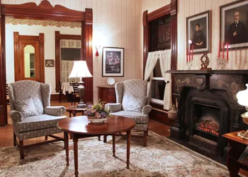 Ludington House B&B hotel thumbnail 4